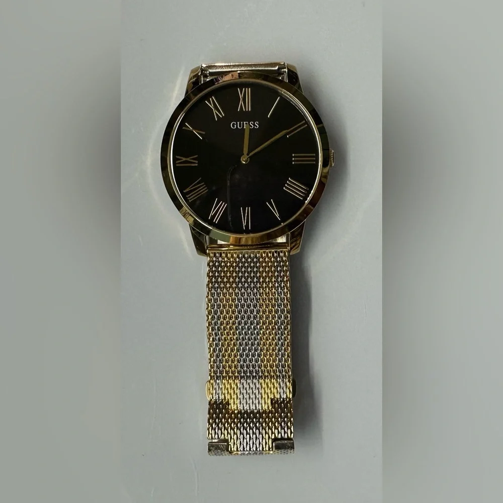 Guess W1179G2 Mens Quartz Watch. - Picture 3 of 7